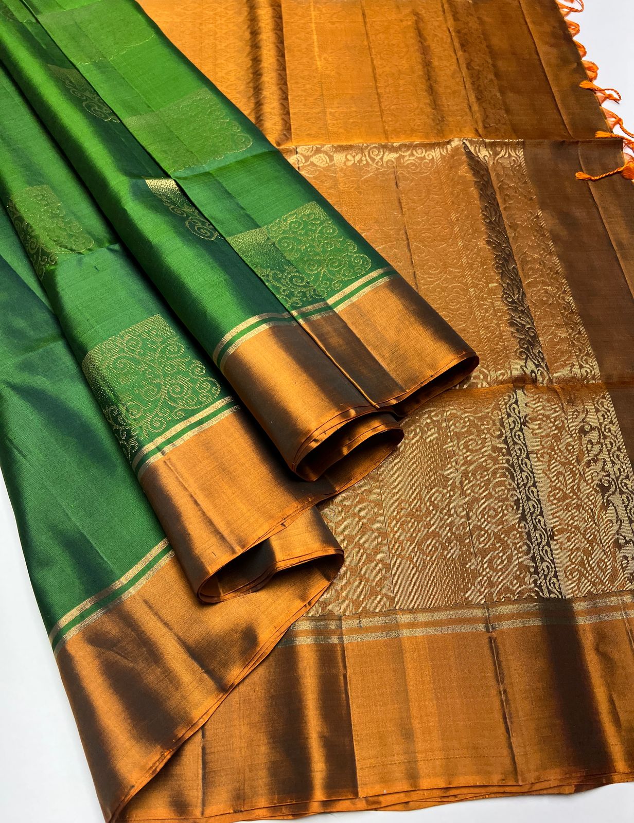 Green & Gold - Soft Silk Saree