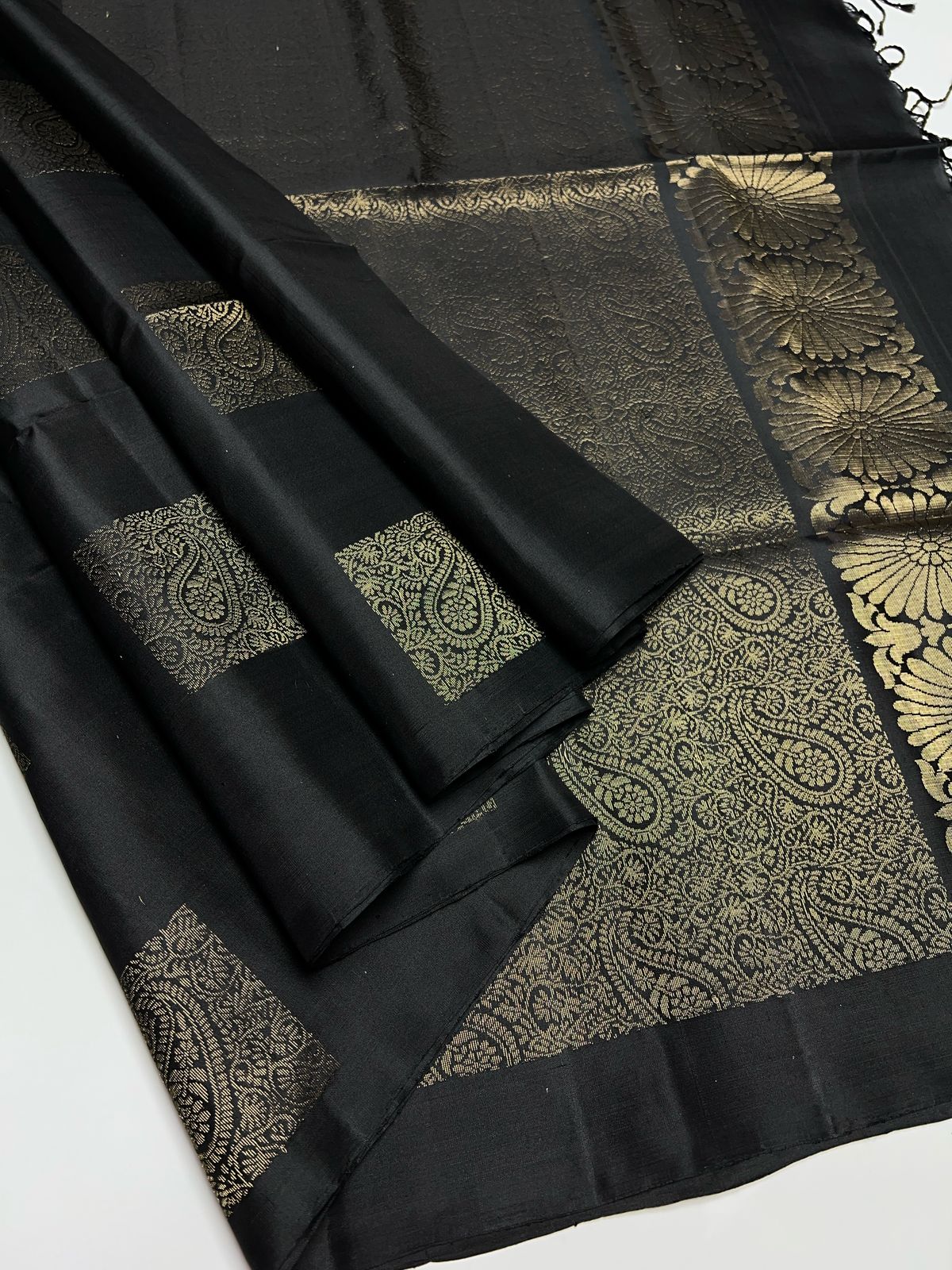 Black Color - Soft Silk Saree
