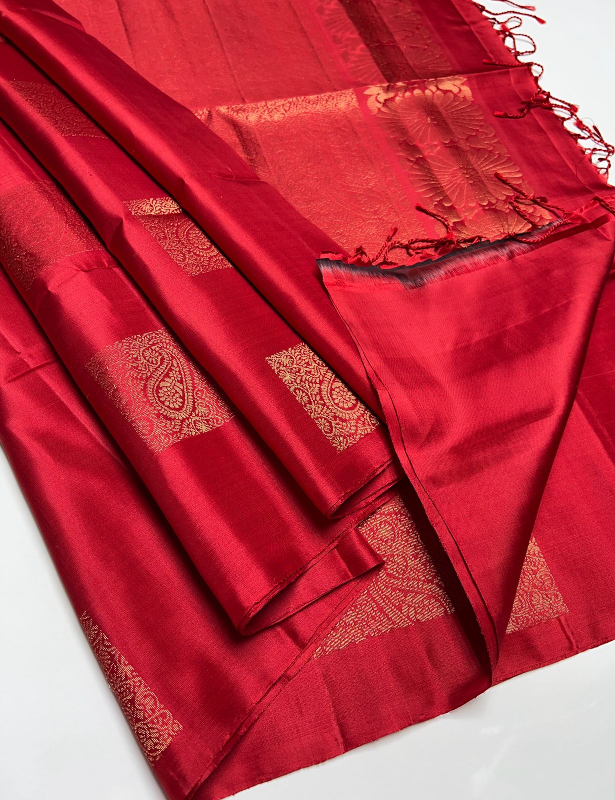Red Color - Soft Silk Saree