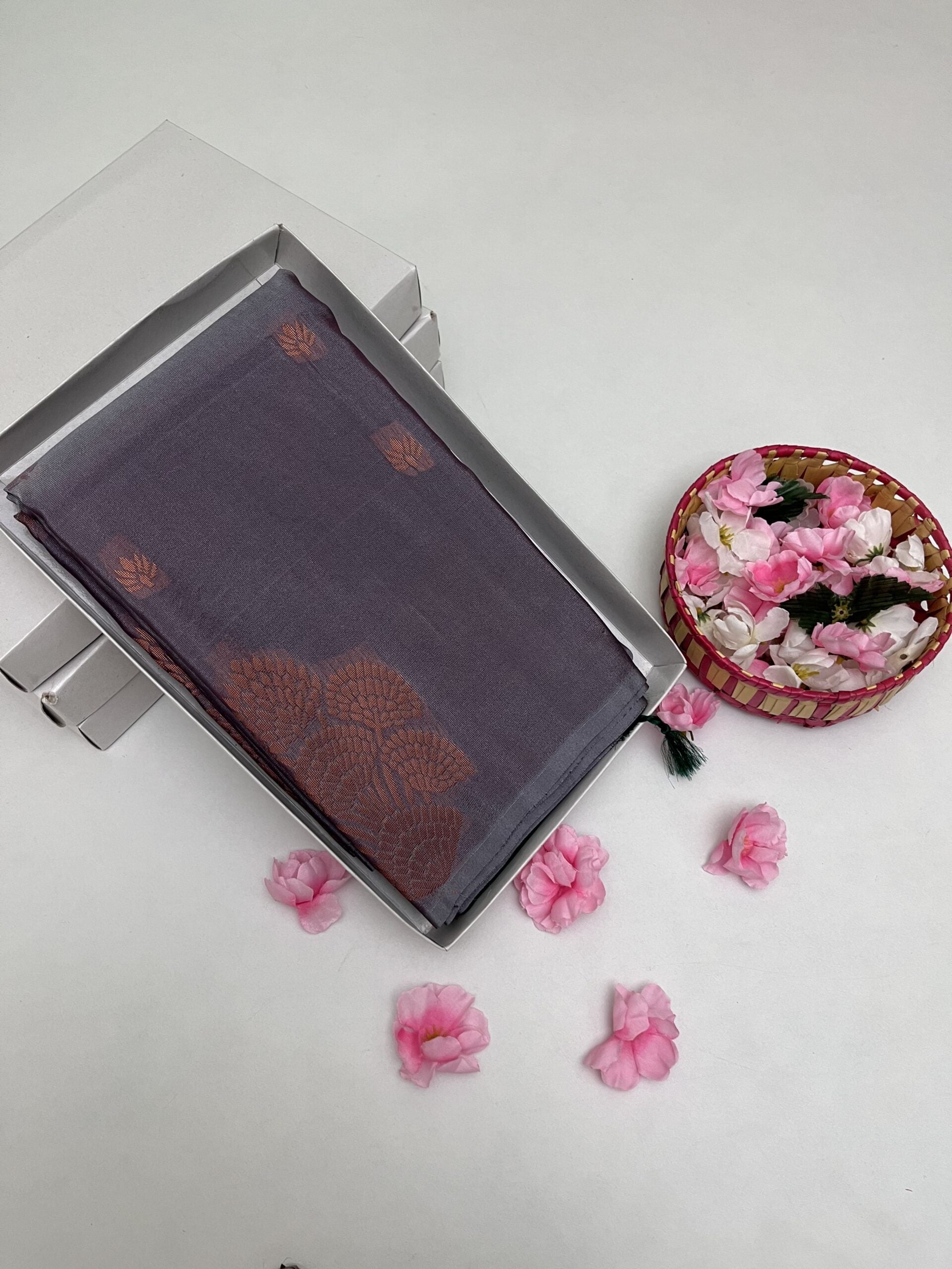 GREYISH PINK & BOTTEL GREEN - SEMI SILK SAREE